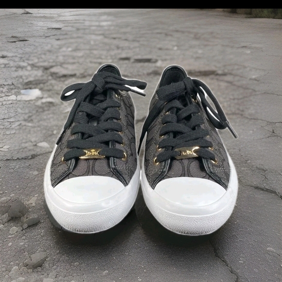 SOLD - Picture 3 of 7